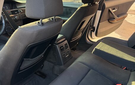 BMW 3 серия, 2009 год, 1 200 000 рублей, 15 фотография