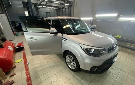 KIA Soul II рестайлинг, 2019 год, 1 450 000 рублей, 2 фотография