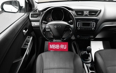 KIA Rio III рестайлинг, 2016 год, 895 000 рублей, 11 фотография