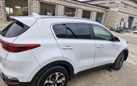 KIA Sportage IV рестайлинг, 2021 год, 1 950 000 рублей, 1 фотография