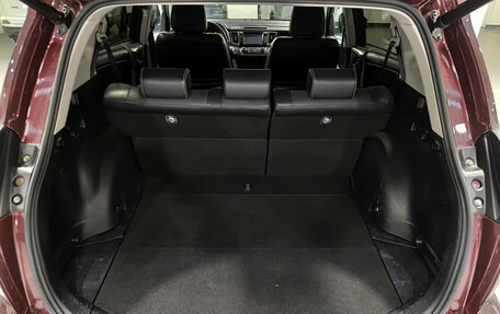 Toyota RAV4, 2017 год, 1 890 000 рублей, 14 фотография