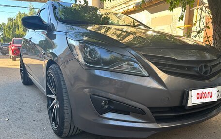 Hyundai Solaris II рестайлинг, 2015 год, 980 000 рублей, 9 фотография