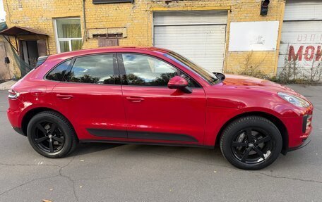 Porsche Macan I рестайлинг, 2021 год, 5 900 000 рублей, 3 фотография
