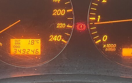 Toyota Avensis III рестайлинг, 2006 год, 620 000 рублей, 18 фотография