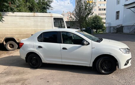 Renault Logan II, 2019 год, 585 000 рублей, 8 фотография
