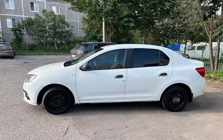 Renault Logan II, 2019 год, 585 000 рублей, 4 фотография