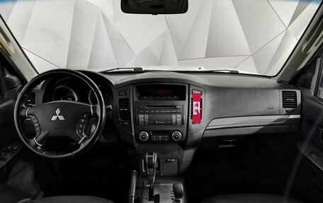 Mitsubishi Pajero IV, 2011 год, 1 685 000 рублей, 13 фотография