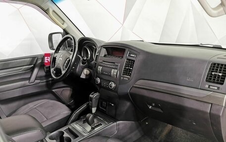 Mitsubishi Pajero IV, 2011 год, 1 685 000 рублей, 12 фотография