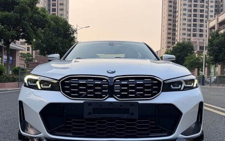 BMW 3 серия, 2023 год, 2 450 000 рублей, 14 фотография