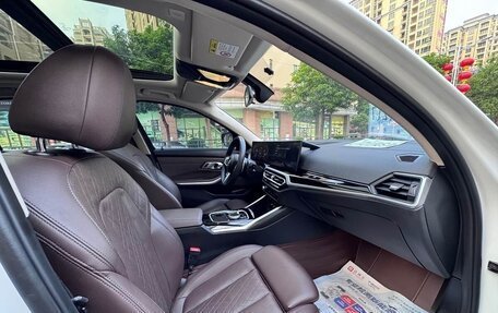 BMW 3 серия, 2023 год, 2 450 000 рублей, 6 фотография