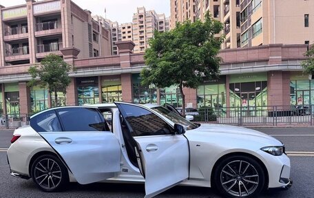 BMW 3 серия, 2023 год, 2 450 000 рублей, 23 фотография