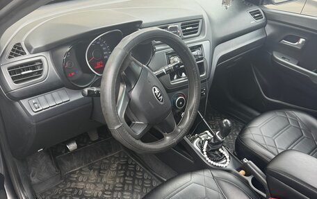 KIA Rio III рестайлинг, 2013 год, 520 000 рублей, 5 фотография