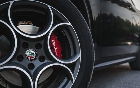 Alfa Romeo Stelvio, 2018 год, 3 600 000 рублей, 11 фотография