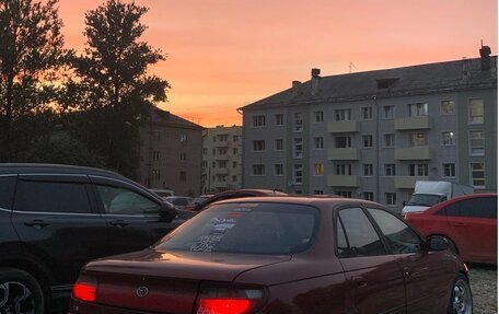 Toyota Carina, 1992 год, 350 000 рублей, 2 фотография