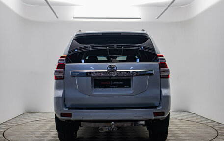 Toyota Land Cruiser Prado 150 рестайлинг 2, 2016 год, 4 780 000 рублей, 6 фотография