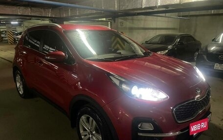 KIA Sportage IV рестайлинг, 2019 год, 2 490 000 рублей, 3 фотография