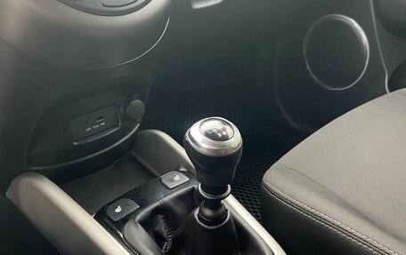 KIA Soul I рестайлинг, 2012 год, 880 000 рублей, 24 фотография