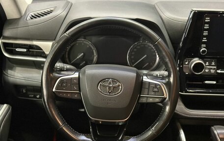 Toyota Highlander, 2021 год, 4 550 000 рублей, 18 фотография