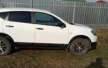 Nissan Qashqai, 2012 год, 850 000 рублей, 2 фотография