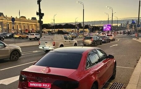Audi A4, 2011 год, 800 000 рублей, 2 фотография