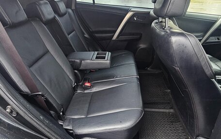 Toyota RAV4, 2013 год, 1 900 000 рублей, 14 фотография