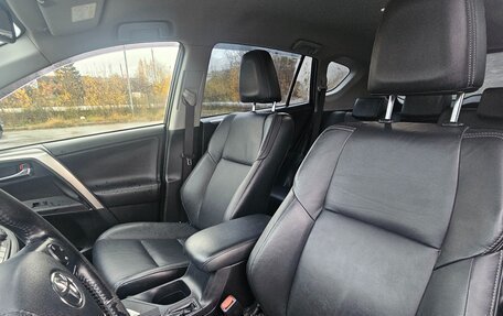 Toyota RAV4, 2013 год, 1 900 000 рублей, 27 фотография
