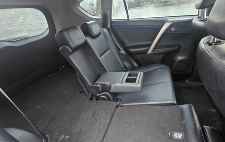 Toyota RAV4, 2013 год, 1 900 000 рублей, 20 фотография