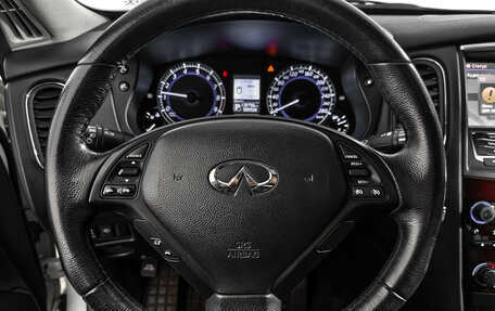 Infiniti QX50 I рестайлинг, 2016 год, 2 070 000 рублей, 19 фотография