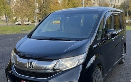 Honda Stepwgn IV, 2015 год, 1 500 000 рублей, 1 фотография