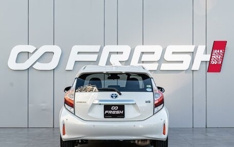 Toyota Aqua I, 2018 год, 1 250 000 рублей, 4 фотография
