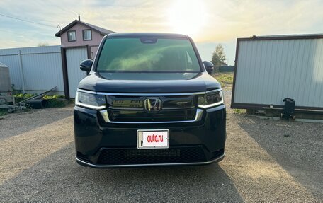 Honda Stepwgn, 2025 год, 4 350 000 рублей, 3 фотография