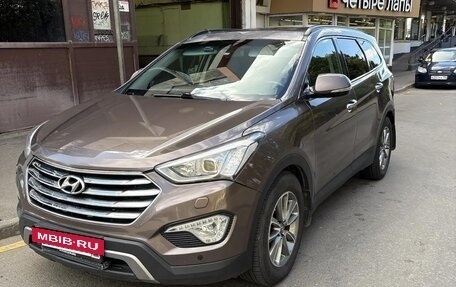 Hyundai Santa Fe III рестайлинг, 2014 год, 1 800 000 рублей, 2 фотография