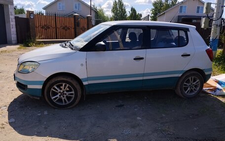 Skoda Fabia II, 2007 год, 300 000 рублей, 1 фотография