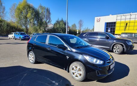 Hyundai Solaris II рестайлинг, 2013 год, 920 000 рублей, 1 фотография