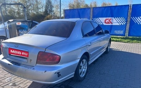 Hyundai Sonata IV рестайлинг, 2004 год, 235 000 рублей, 6 фотография
