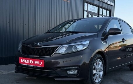 KIA Rio III рестайлинг, 2015 год, 999 000 рублей, 6 фотография
