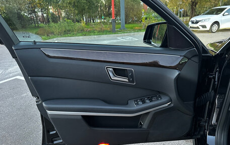 Mercedes-Benz E-Класс, 2011 год, 1 950 000 рублей, 15 фотография