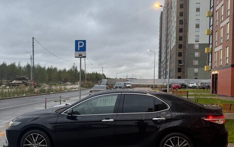 Toyota Camry, 2022 год, 3 350 000 рублей, 3 фотография