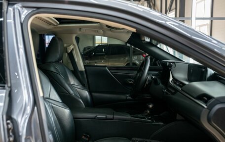 Lexus ES VII, 2018 год, 4 189 000 рублей, 30 фотография