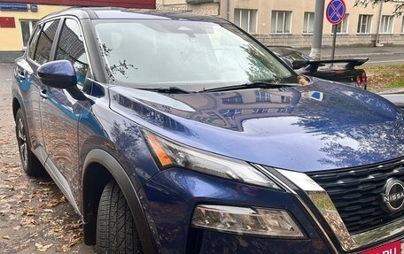 Nissan Rogue, 2022 год, 2 399 999 рублей, 2 фотография