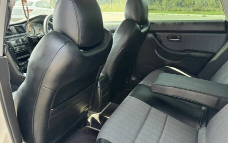 Subaru Legacy III, 2001 год, 800 000 рублей, 11 фотография
