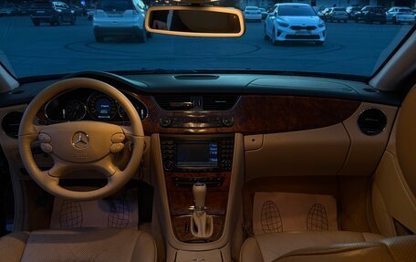 Mercedes-Benz CLS, 2005 год, 1 250 000 рублей, 8 фотография