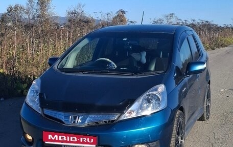 Honda Fit Shuttle I рестайлинг, 2012 год, 800 000 рублей, 3 фотография