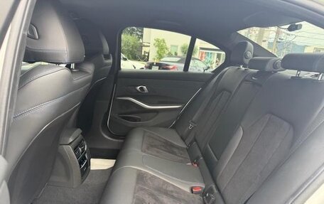 BMW 3 серия, 2022 год, 2 850 000 рублей, 14 фотография