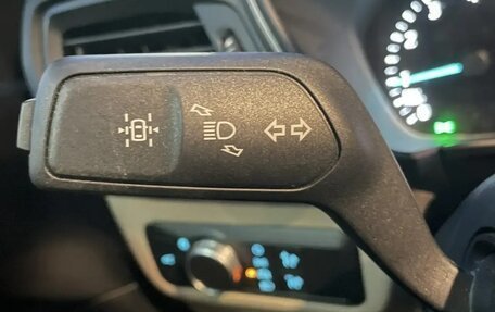 Ford Escape, 2021 год, 1 790 000 рублей, 28 фотография