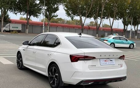 Skoda Octavia IV, 2022 год, 1 870 000 рублей, 6 фотография