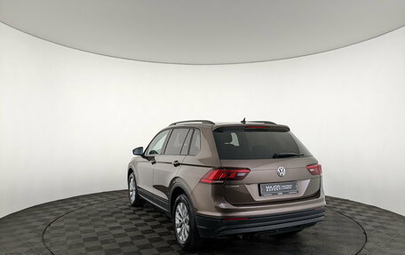 Volkswagen Tiguan II, 2018 год, 2 350 000 рублей, 7 фотография