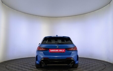 BMW 1 серия, 2019 год, 3 500 000 рублей, 6 фотография