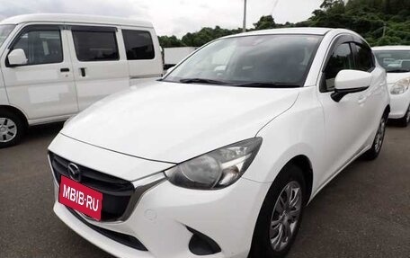 Mazda Demio IV, 2017 год, 800 000 рублей, 1 фотография
