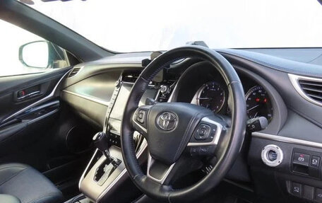 Toyota Harrier, 2020 год, 2 598 000 рублей, 14 фотография